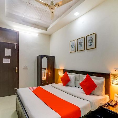 Oyo 74060 Taj Residency Ξενοδοχείο Νέο Δελχί Εξωτερικό φωτογραφία