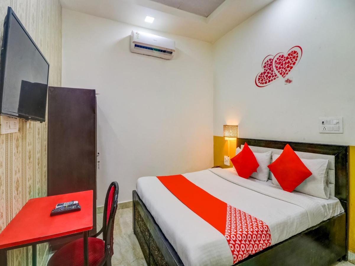 Oyo 74060 Taj Residency Ξενοδοχείο Νέο Δελχί Εξωτερικό φωτογραφία