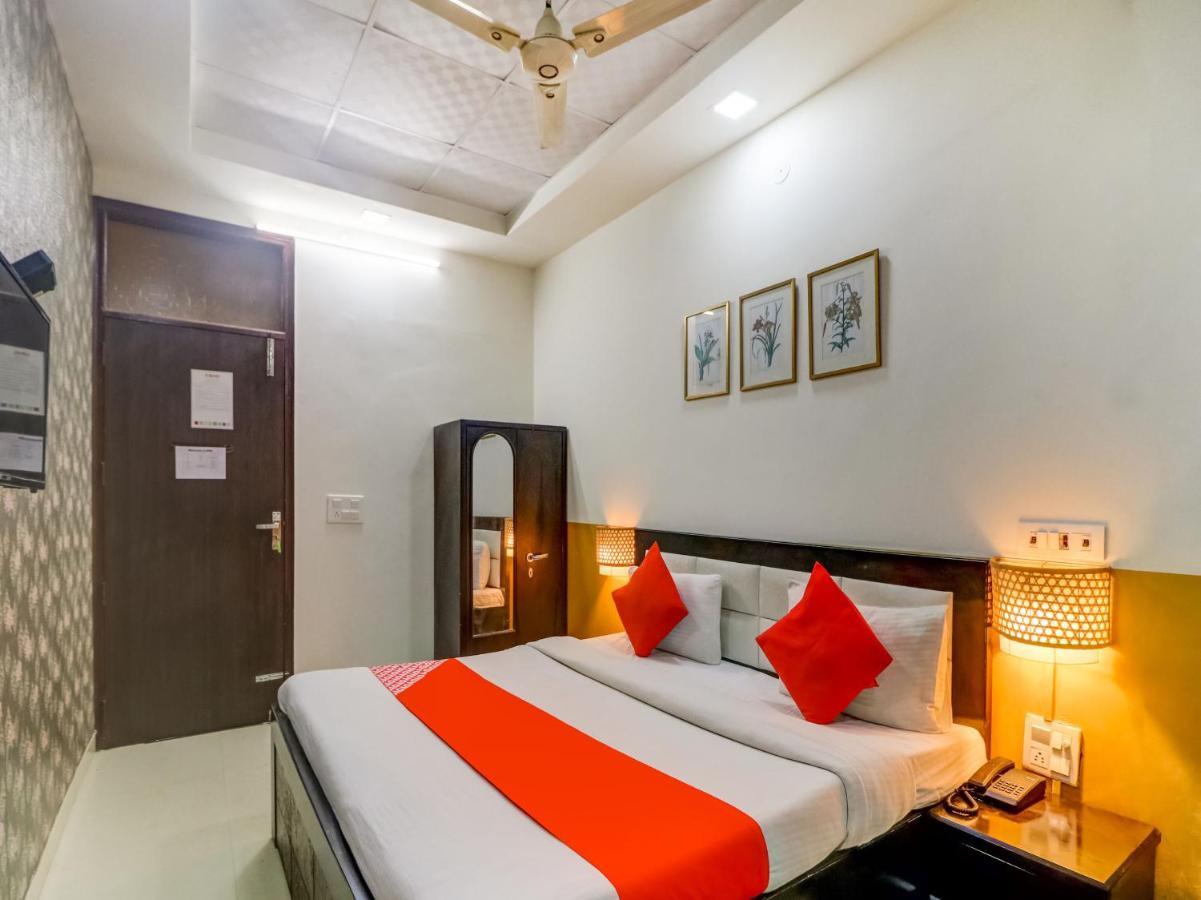 Oyo 74060 Taj Residency Ξενοδοχείο Νέο Δελχί Εξωτερικό φωτογραφία