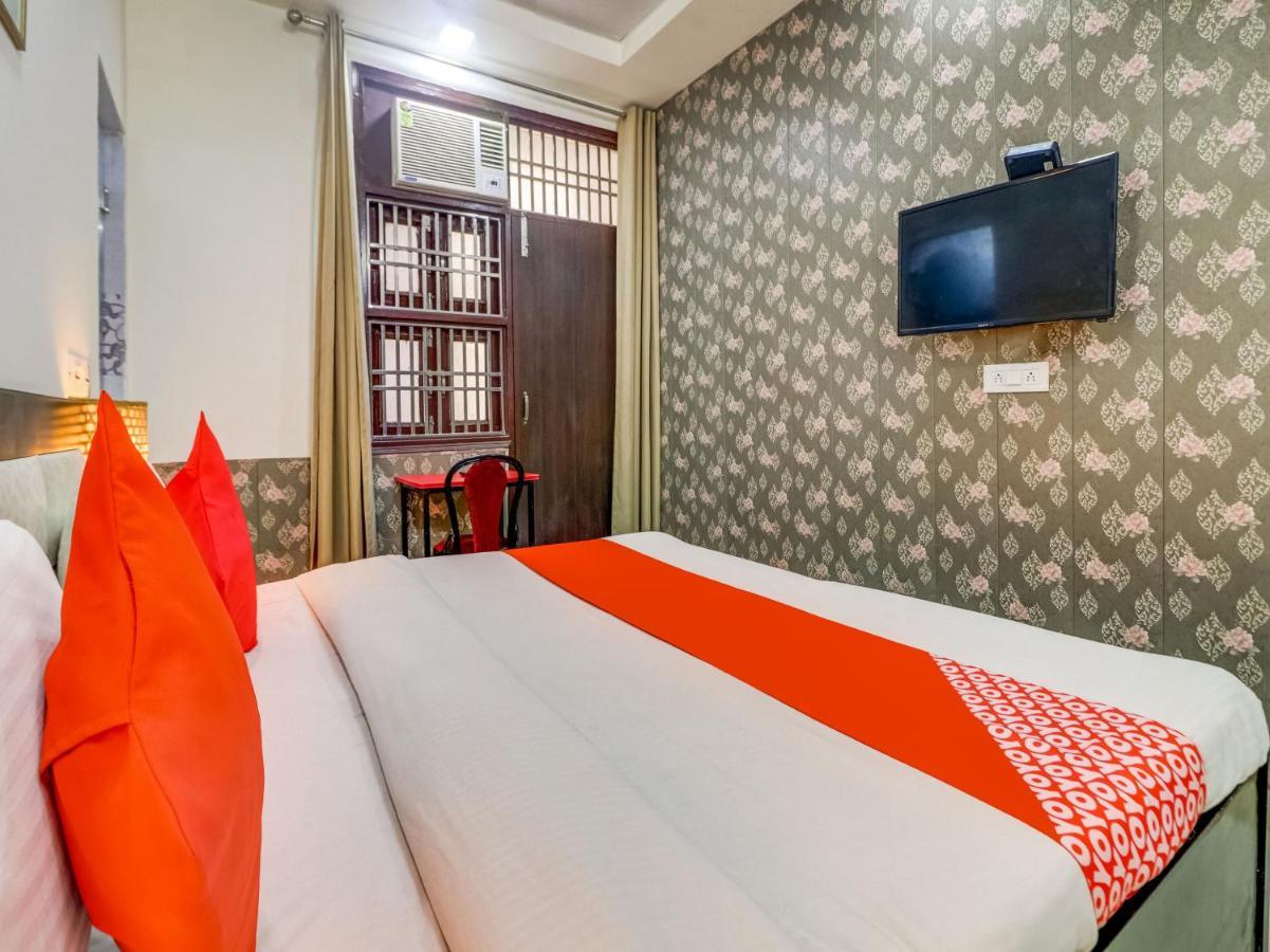 Oyo 74060 Taj Residency Ξενοδοχείο Νέο Δελχί Εξωτερικό φωτογραφία